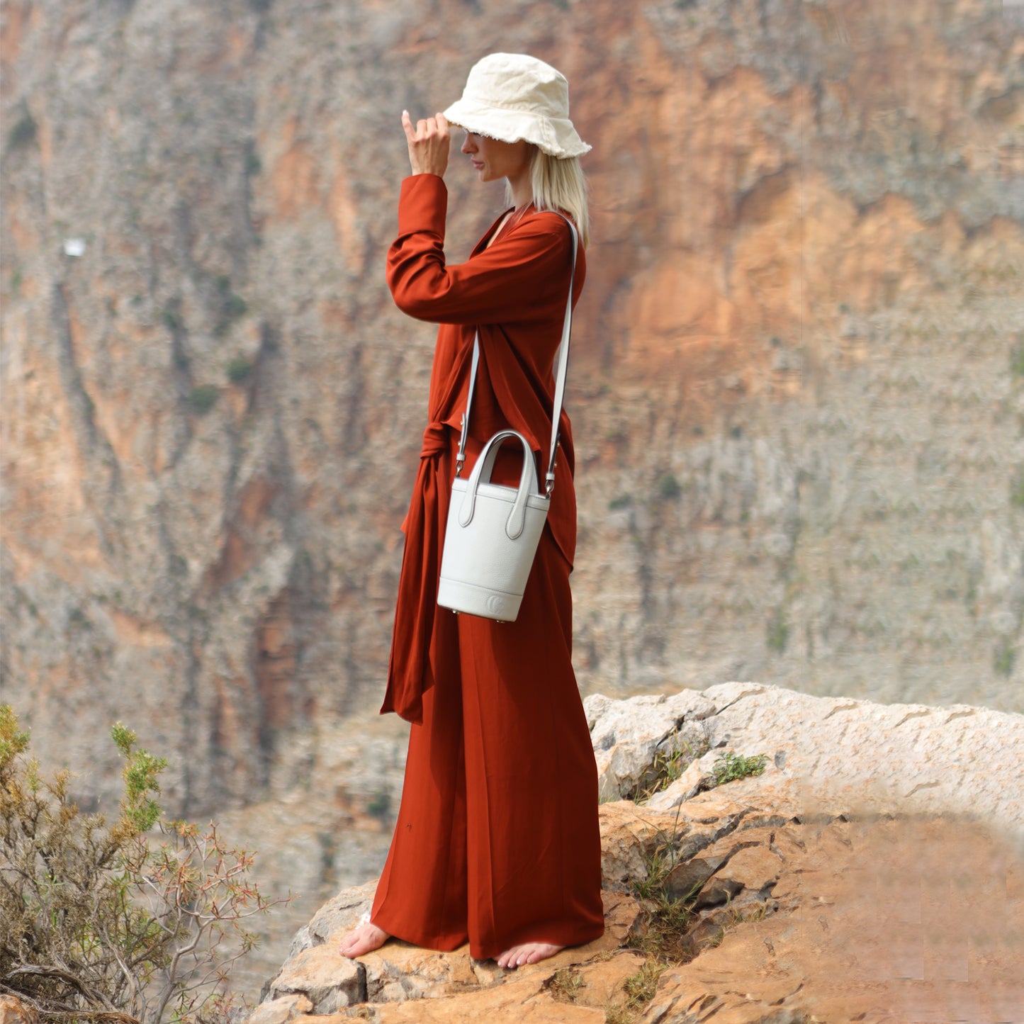 Alice Bucket Bag - Dove Grey Luxury Leather-Cecily Clune